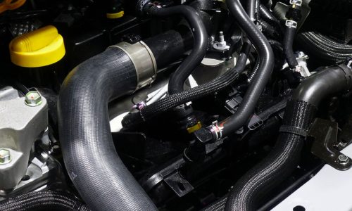 Duggys-Garage-Fuel-Hose