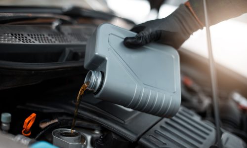 Duggys-Garage-Oil-Changing